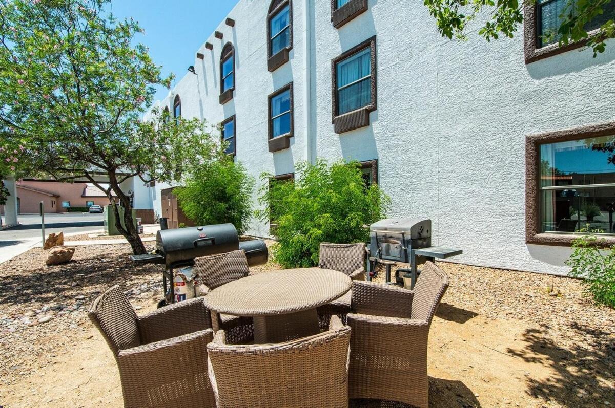 Vistas 107- Modern Studio Sleeps 3 With Style Sierra Vista Exteriör bild